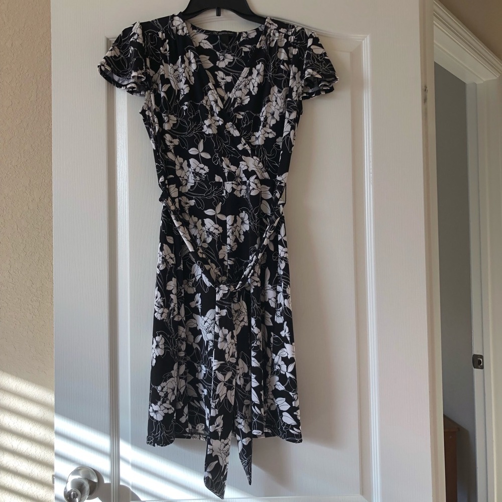 INC International Concept Black/White Floral Dress